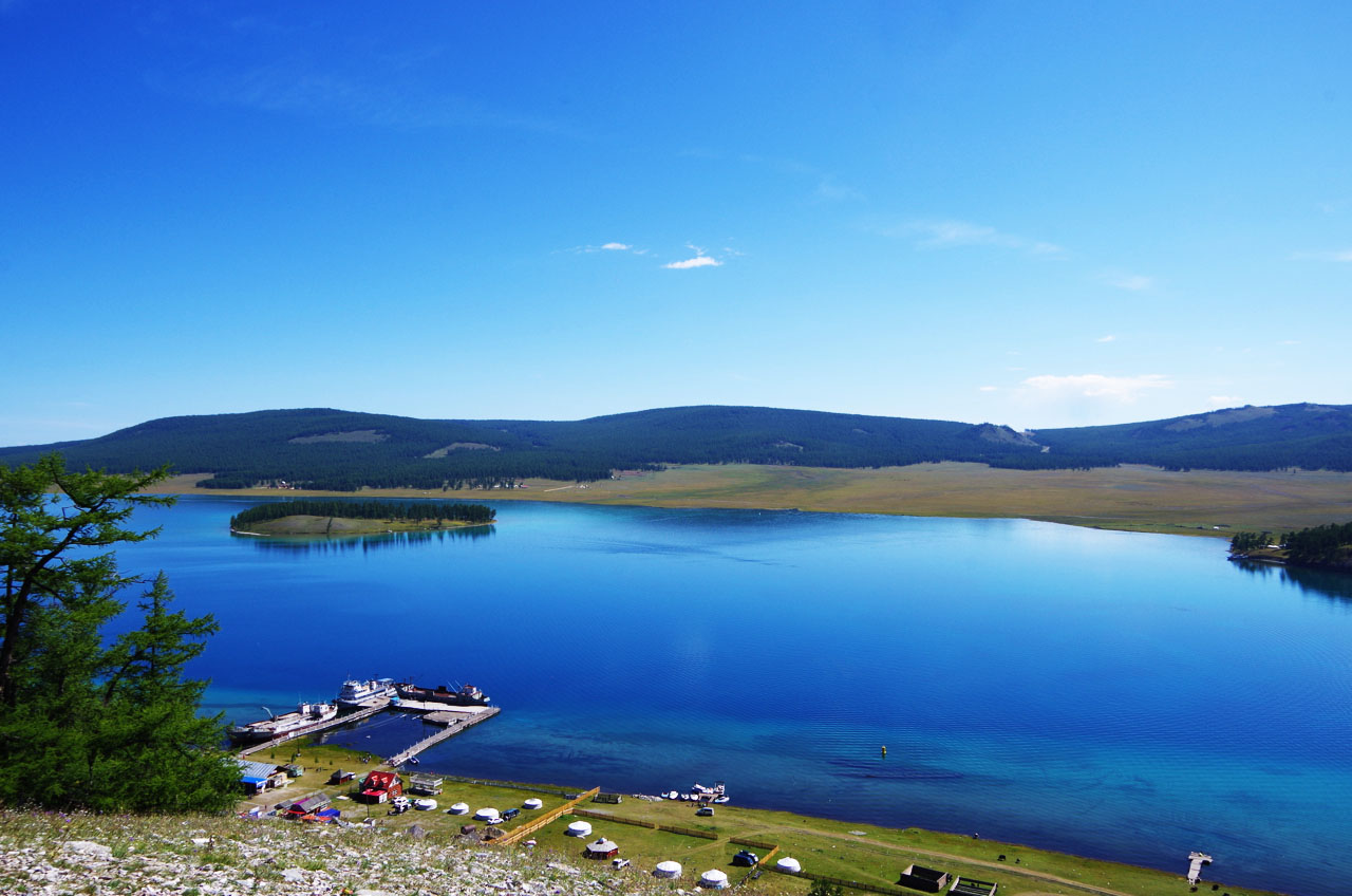 世界で２番目に透明な湖 フブスグル湖 もんごるで騎馬隊